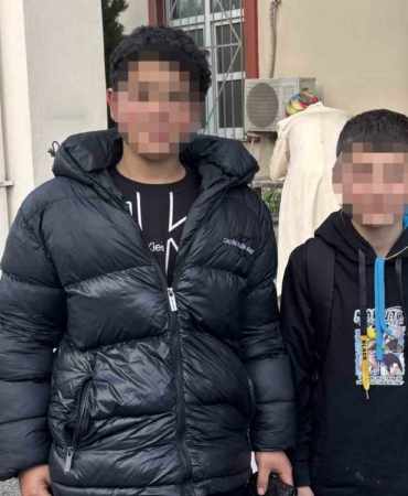 okul-kacamagi-polisi-alarma-geciren-iki-kafadar-biraz-kacalim-dedik-QaDHQaRP.jpg