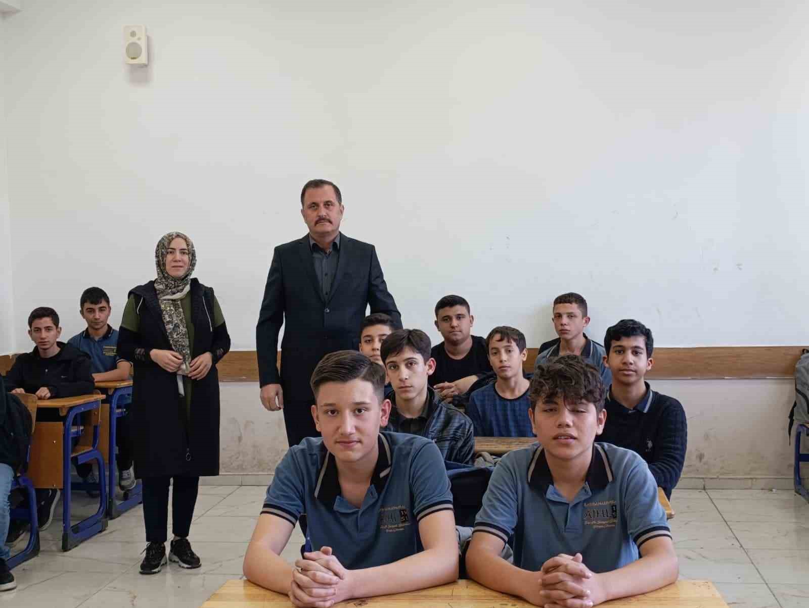 okul mudurunun unutamadigi un hatirasi asrin felaketi yasandi o firinin deposunda tonlarca un enkazin GAPyXJWT