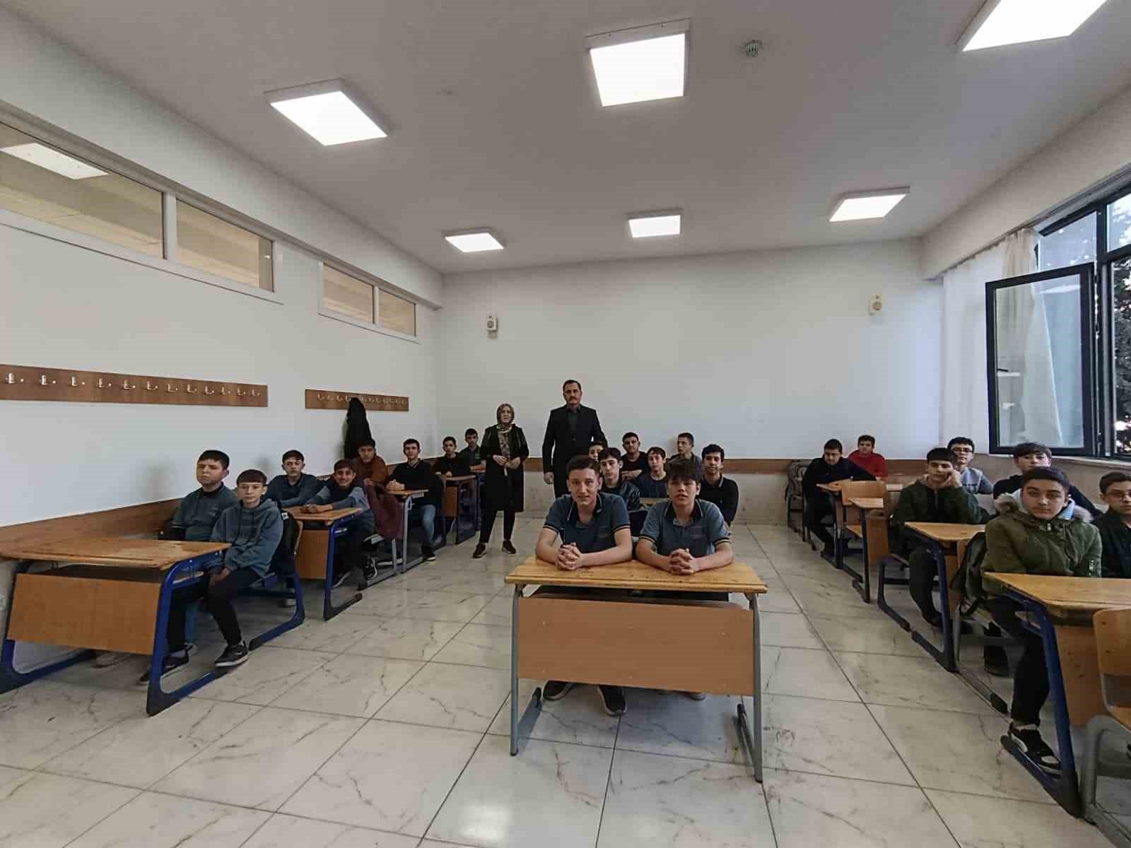 okul mudurunun unutamadigi un hatirasi asrin felaketi yasandi o firinin deposunda tonlarca un enkazin zDm9Tlb1