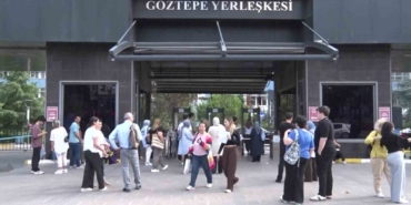 okul-onlerinde-heyecanli-yks-bekleyisi-basladi-nvSXnJ4x.jpg