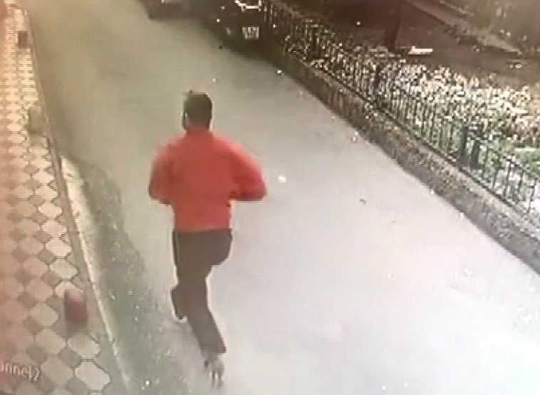 Okul önünde silahlı saldırı: 2 yaralı 6 okul onunde silahli saldiri 2 yarali 2 hnCHbTK4
