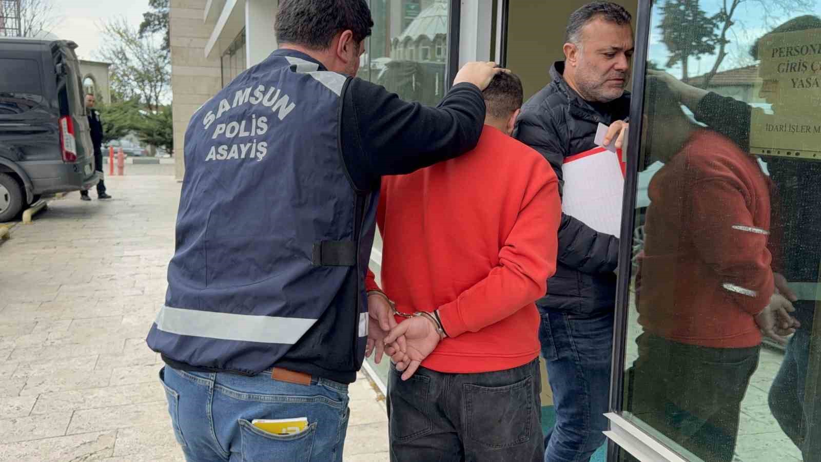okul onundeki 2 kisinin yaralandigi silahli saldiriyla ilgili 2 kisi adliyeye sevk edildi 2 s49mbubp