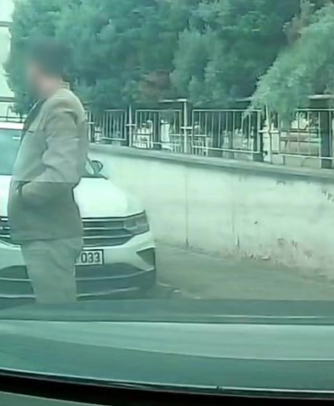 okul-onundeki-taciz-iddiasinda-serbest-birakilan-supheliye-ev-hapsi-verildi-pmC9qIRZ.jpg