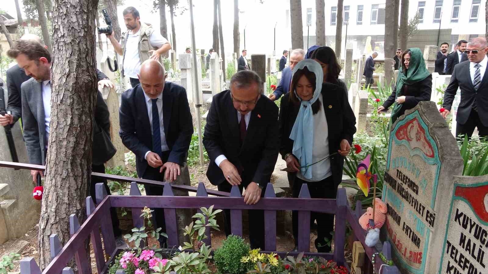okul saldirilarini arastiran tbmm arastirma komisyonu baskani yusuf beyazit bu aci sadece marasin degil d3ihVQcm