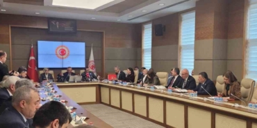 okul-saldirilarini-arastirmak-icin-kurulan-komisyon-calisma-takvimini-gorusmek-uzere-toplandi-VkujhxS8.jpg