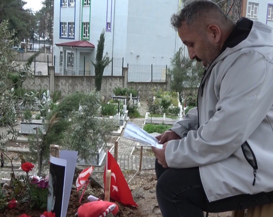 Okul saldırısı herkesi derinden etkiledi, ’Kendi çocuğum vefat etmiş gibi uyuyamıyorum’ 6 okul saldirisi herkesi derinden etkiledi kendi cocugum vefat etmis gibi uyuyamiyorum 2 Ud8w188R