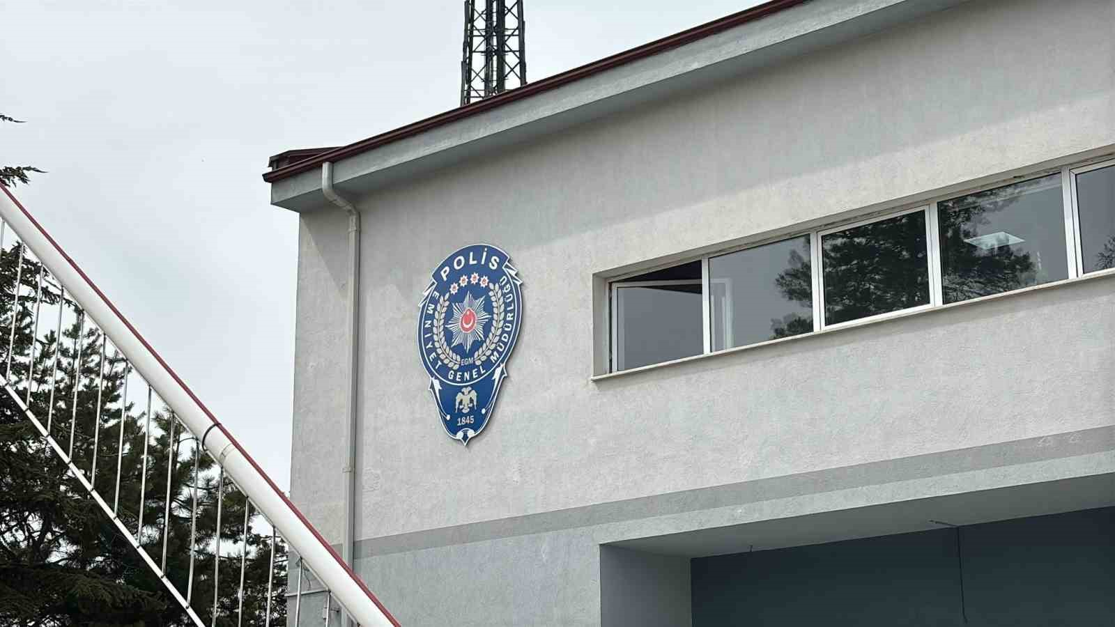 okul saldirisi tehdidinde bulunan ogrenci adli kontrol sartiyla serbest birakildi 2 CNggiVNs