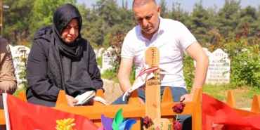 okul-saldirisinda-hayatini-kaybeden-suranurun-amcasi-o-caninin-mezari-bile-belli-degil-d9OZwsCX.jpg