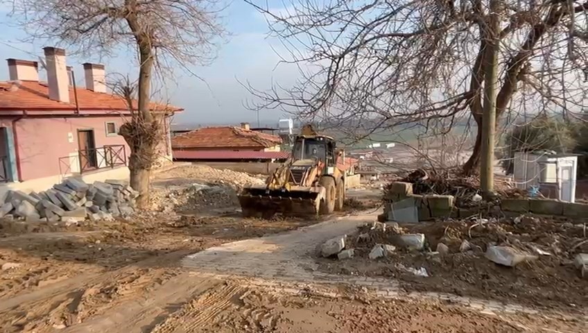 ‘Okula gidip gelemiyorum, sokakta kardeşlerimle oynayamıyorum’ diyerek belediye başkanına seslenen çocukların istekleri yerine getirildi 7 okula gidip gelemiyorum sokakta kardeslerimle oynayamiyorum diyerek belediye baskanina seslenen cocuklarin istekleri yerine getirildi ethKMcPG