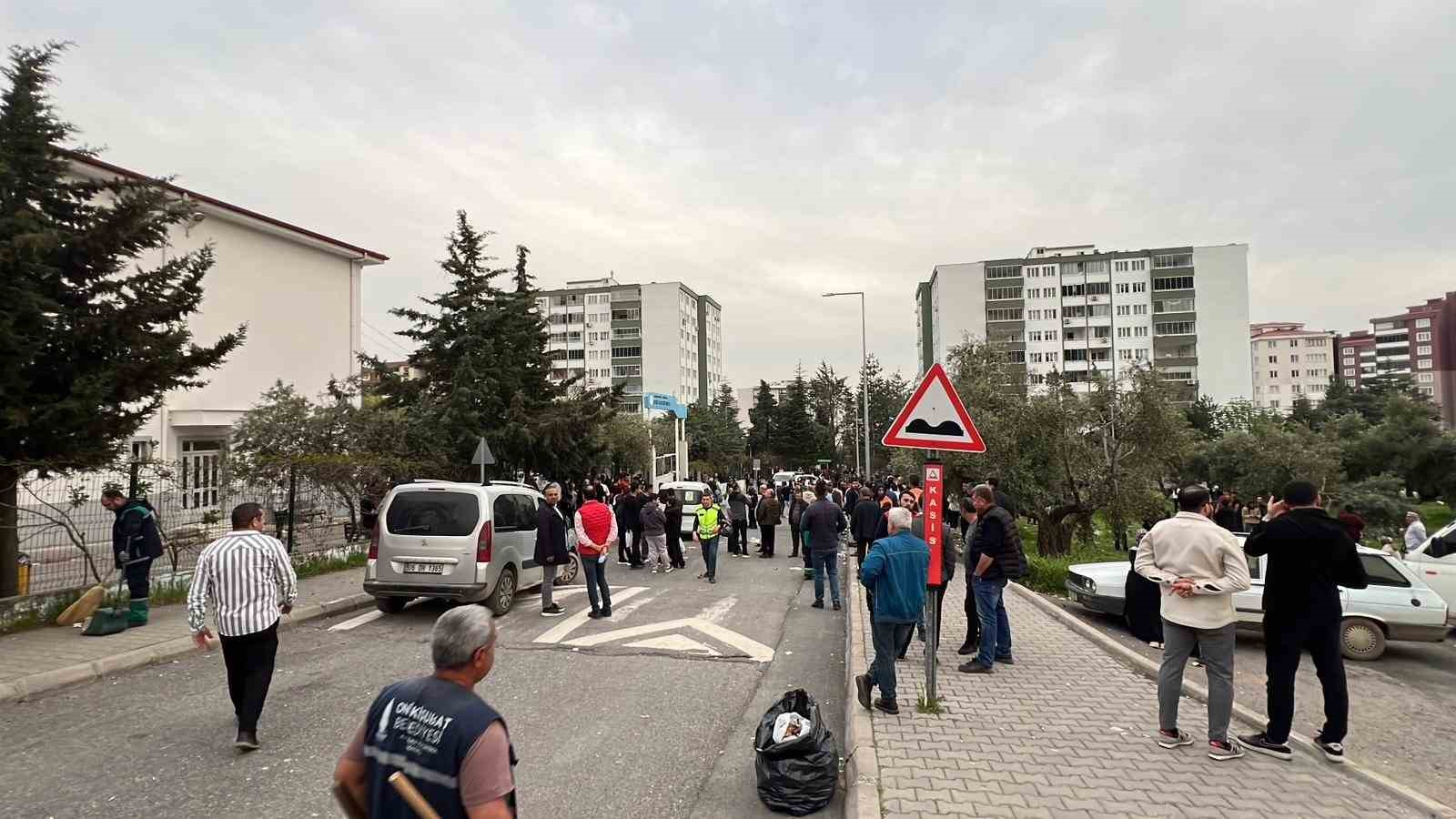 okula saldiri duzenleyen saldirgan onceden arkadaslarini tehdit etmis 1 cvewnrW6