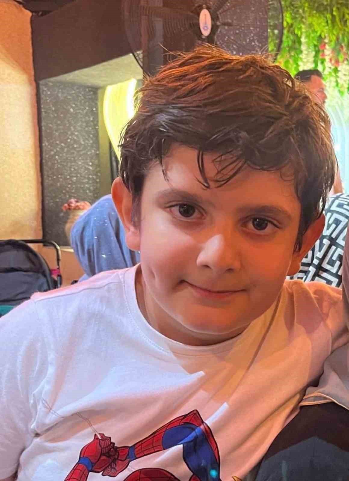 Okulda boğazına cisim kaçan çocuk hayatını kaybetti 7 okulda bogazina cisim kacan cocuk hayatini kaybetti 3