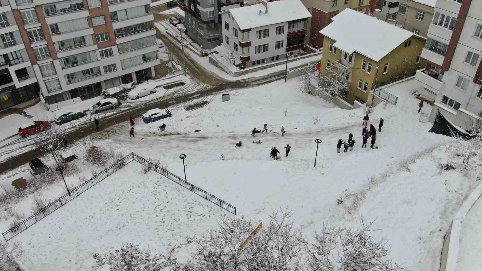 okullar tatil edildi cocuklar karda doyasiya eglendi 2 E5cDQQva