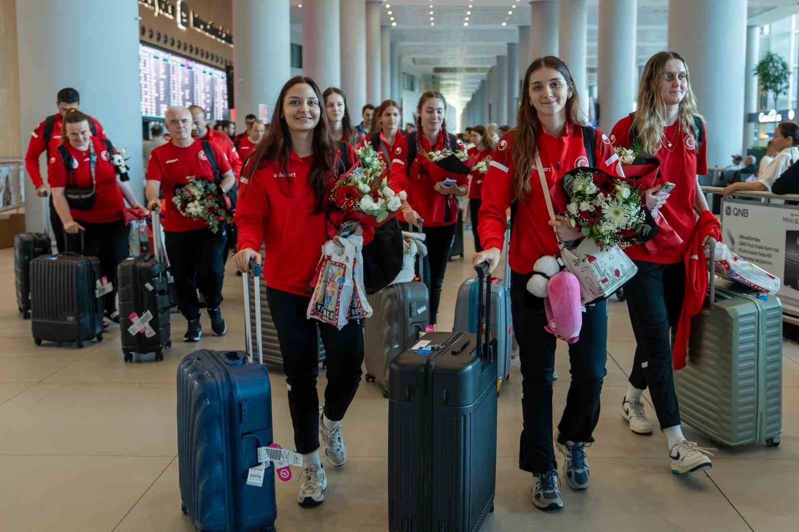 okyanus koleji kiz voleybol milli takimi dunya ikincisi oldu 0 1iYpZHFf