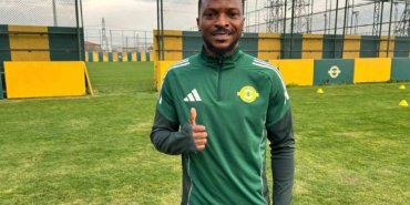 olarenwaju-kayode-lookmanin-osimhen-ile-oynamasi-galatasaraya-alev-aldiracak-MHmBYW9J.jpg
