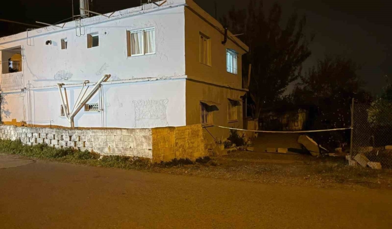 oldurdugu-esini-evinin-banyosuna-gomdu-FsmjzRGT.jpg