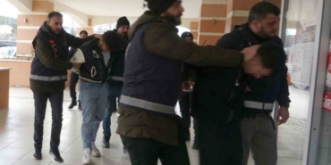 oldurdukleri-kisi-icin-bassagligi-dilediler-cok-pismaniz-diyerek-tahliyelerini-istediler-O5l97z2t.jpg