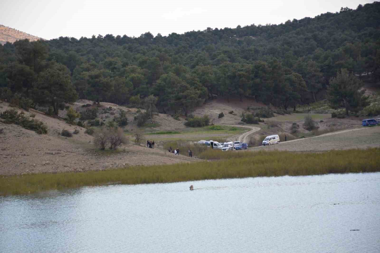 oldurulup yakilan kubra yapicinin cesedinin bir bolumu korkuteli barajinda araniyor 3