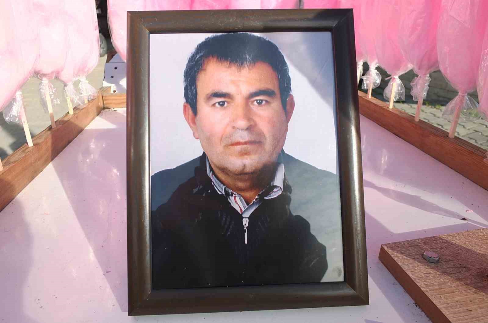 olen kardesi icin pamuk sekeri hayri yapti 3 ZS5VVDsS