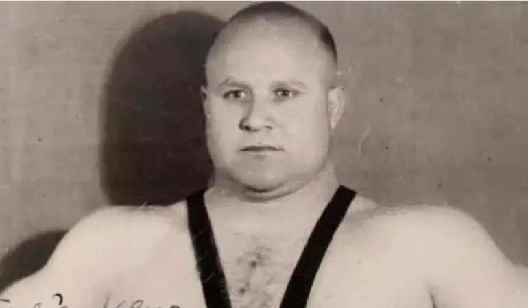 olimpiyat-sampiyonu-merhum-ahmet-kirecci-memleketi-mersinde-anilacak-Ytr2ZxLT.jpg