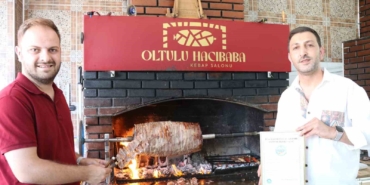 oltu-cag-kebabi-icin-yeni-donem-yetki-belgesi-ve-tabela-zorunlulugu-geldi-wtaLceq7.jpg