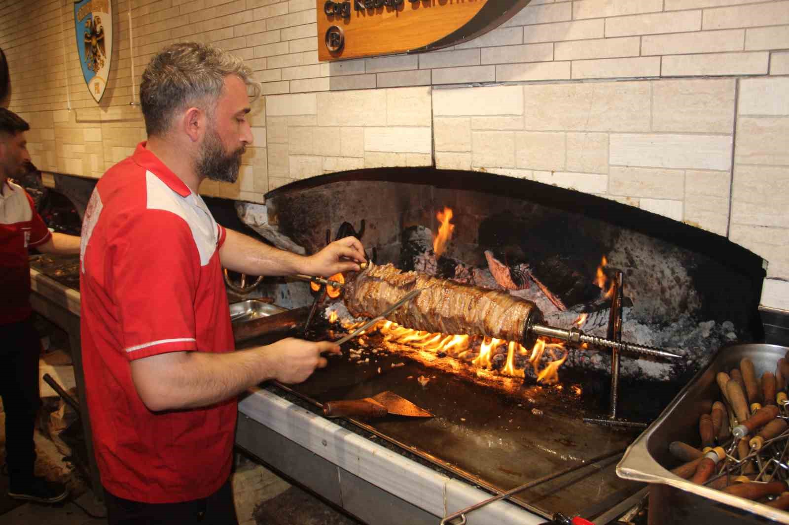 oltu cag kebabi tasteatlas listesinde turkiye ikincisi oldu 5 ljK8mSBA