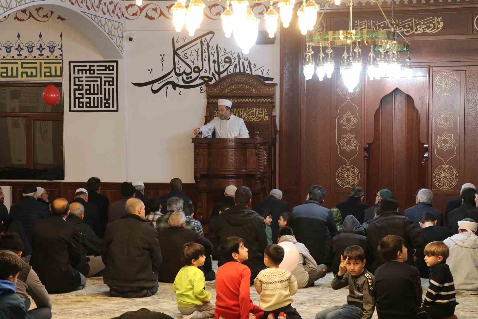 oltuda miniklere hos geldin ramazan programi 3 ir3E7TjE