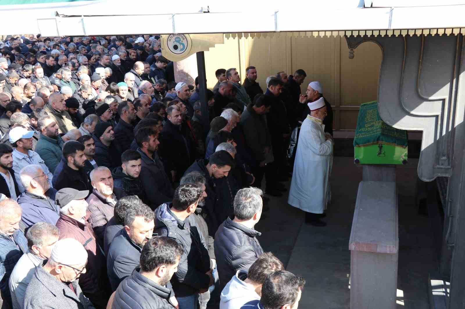 oltuda motosiklet kazasi 1 olu 1 yarali 3 JRUYjqmv