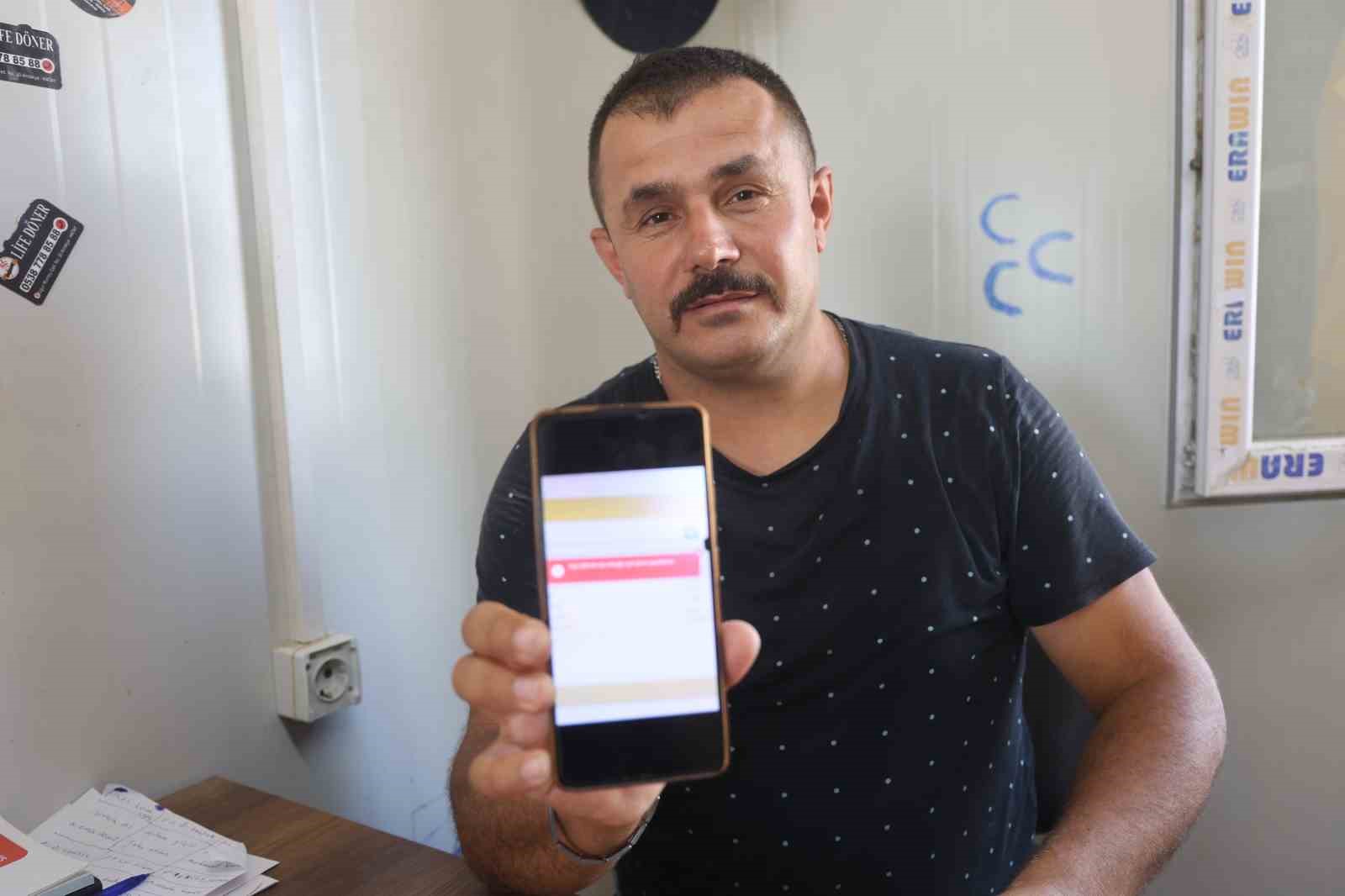olu oldugunu yasadigi kazayla ogrenen adam yasadigini turkiyeye kanitlasa da sistemde h l olu gozukuyor 5d78Yd81