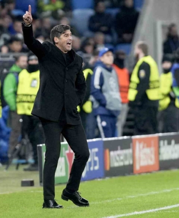 olympique-lyon-teknik-direktoru-paulo-fonseca-9-ay-sonra-takimin-basinda-olacak-d2i784GG.jpg