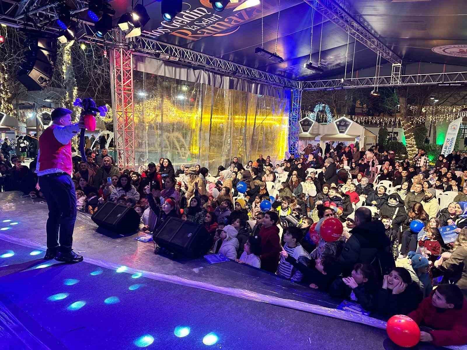 omer karaoglu ve serdar tuncer kagithanede ramazan coskusuna ortak oldu 5