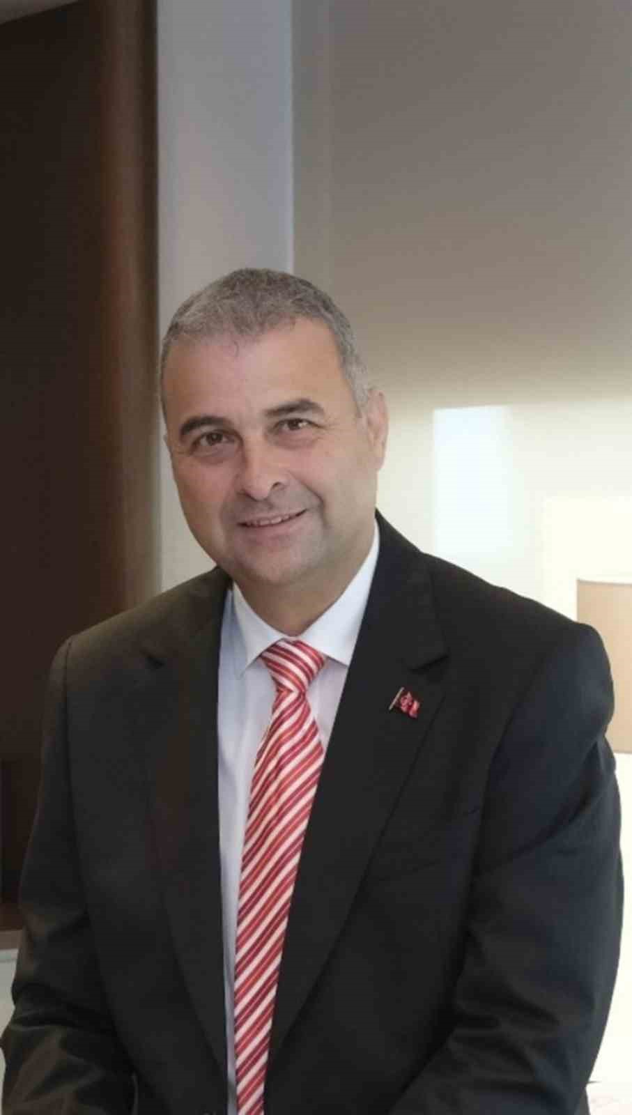 omsan yonetim kurulu baskani ergun ariburnu tanger med limanini inceledi 1 kknU82II