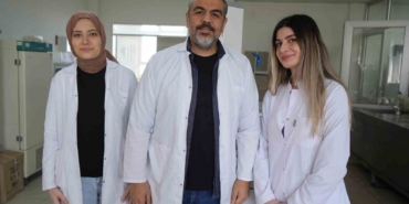 omu-projesiyle-gida-endustrisine-ph-duyarli-dogal-renklendirici-adayi-qATWePQd.jpg