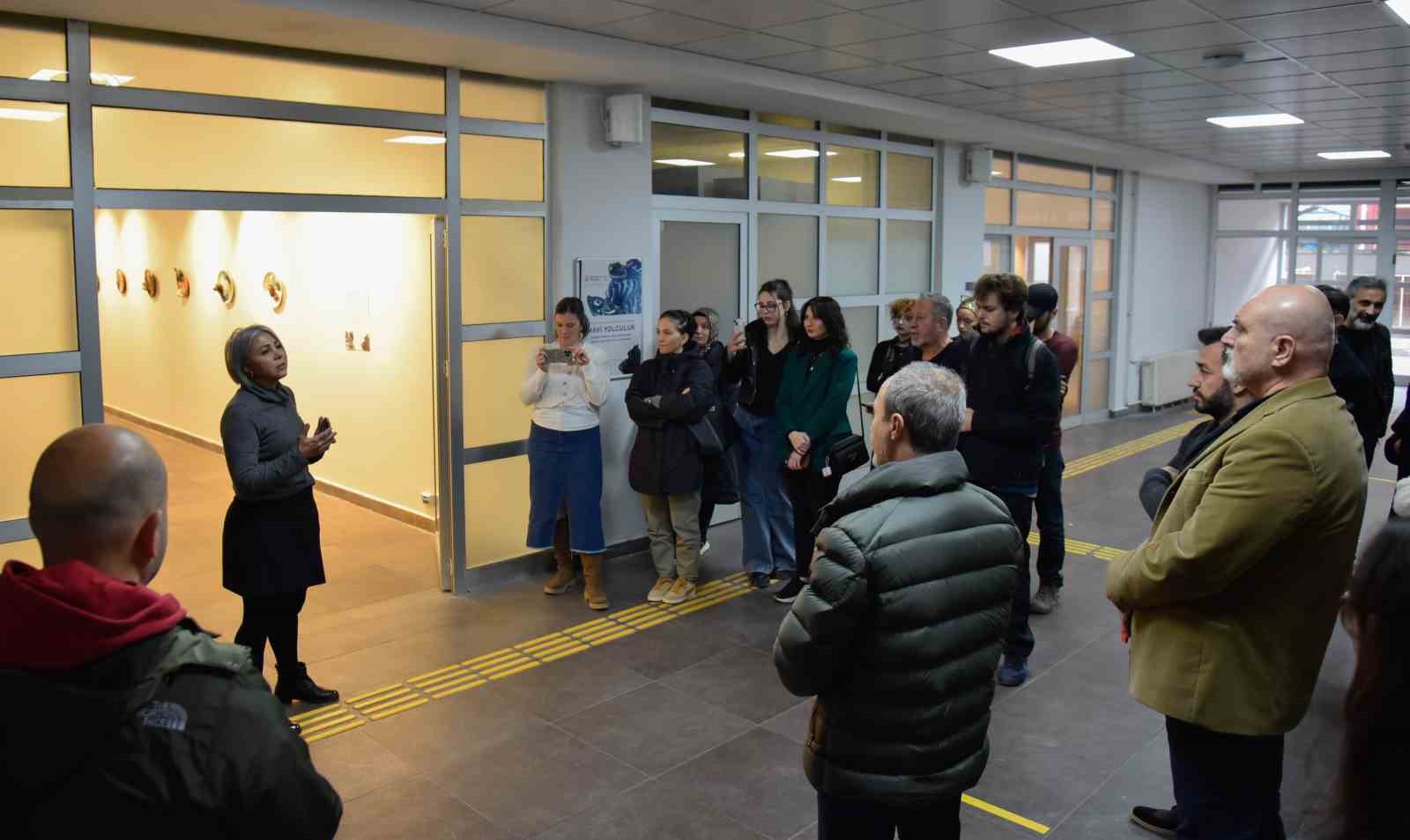 omude mavi yolculuk sergisi 3 TtZcZn58
