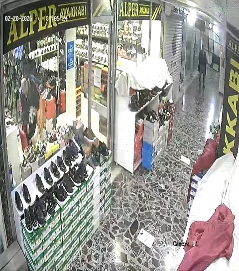 once begendi ardindan posete koyup caldi 1 I24d8X9n