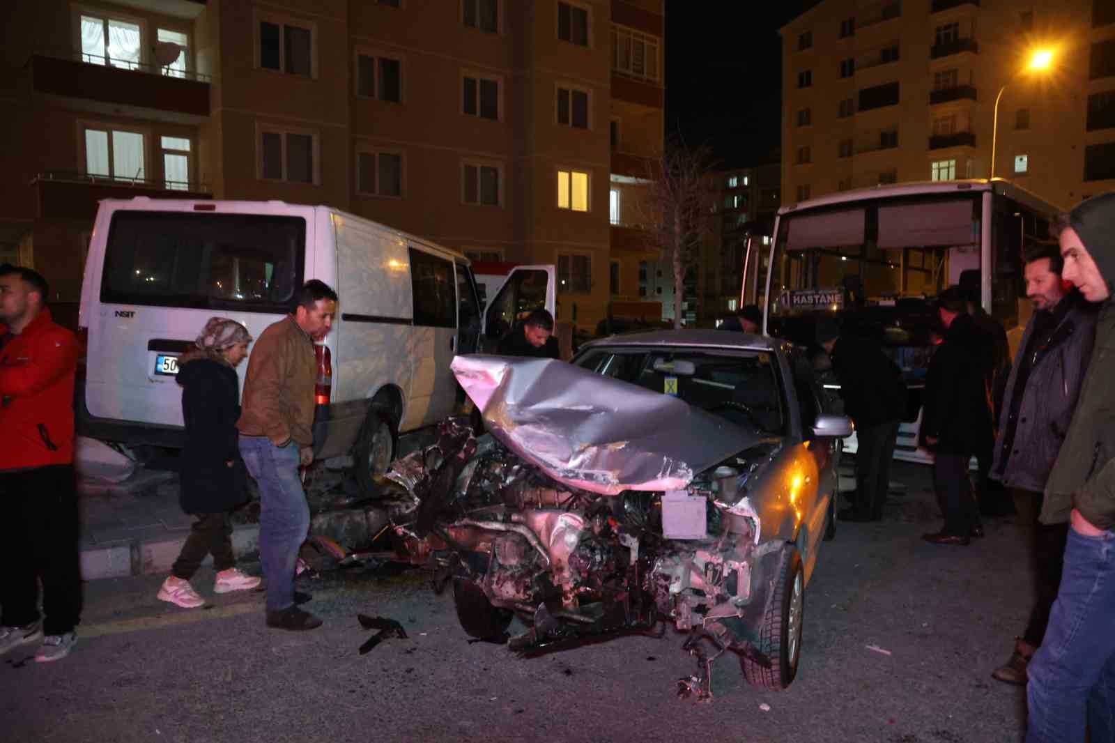 once kaza sonra kavga ettiler 2 yarali 4 HIKI87fF