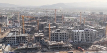 onikisubat-stadyumunun-yerine-deprem-konutlari-yukseliyor-VRCv3kVm.jpg