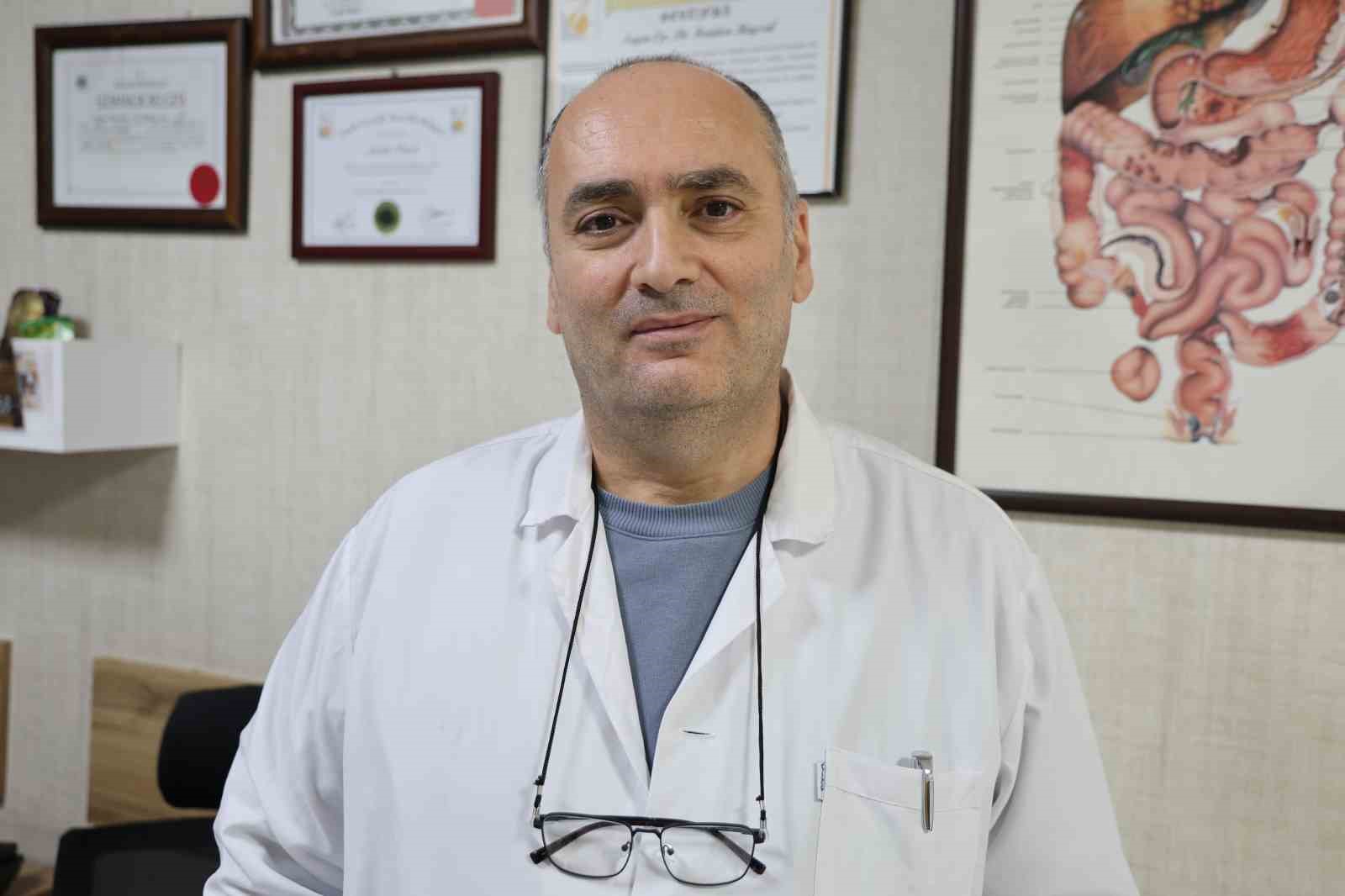Op. Dr. Baysal: "Mide kanserinde çevresel faktörler aile faktörlerinden daha ön plandadır" 4 op dr baysal mide kanserinde cevresel faktorler aile faktorlerinden daha on plandadir 0 GBFwUM8f