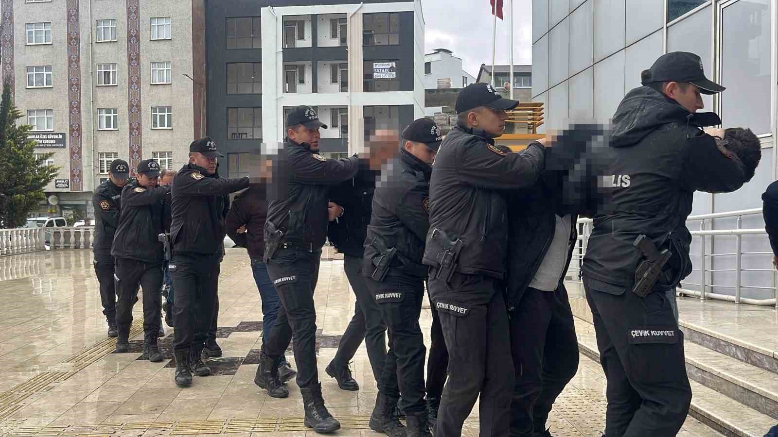 ordu merkezli 15 ay suren dev operasyon 41 tutuklama 2 iUR1MBpM