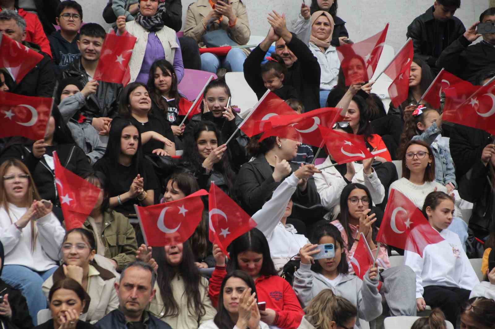 Ordu’da 19 Mayıs kutlamaları 6 orduda 19 mayis kutlamalari 2 JPGwp9Y3