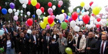 orduda-balonlar-mirza-icin-ucuruldu-LZyDOHLR.jpg