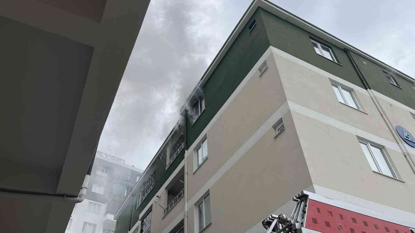 Ordu’da dairede yangın paniği 8 orduda dairede yangin panigi 4 phguswNO