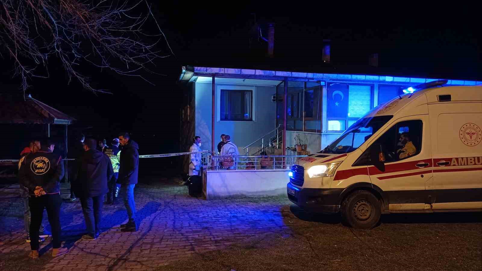 orduda defalarca bicaklanan yasli adam hayatini kaybetti 0 kb2dQgsP