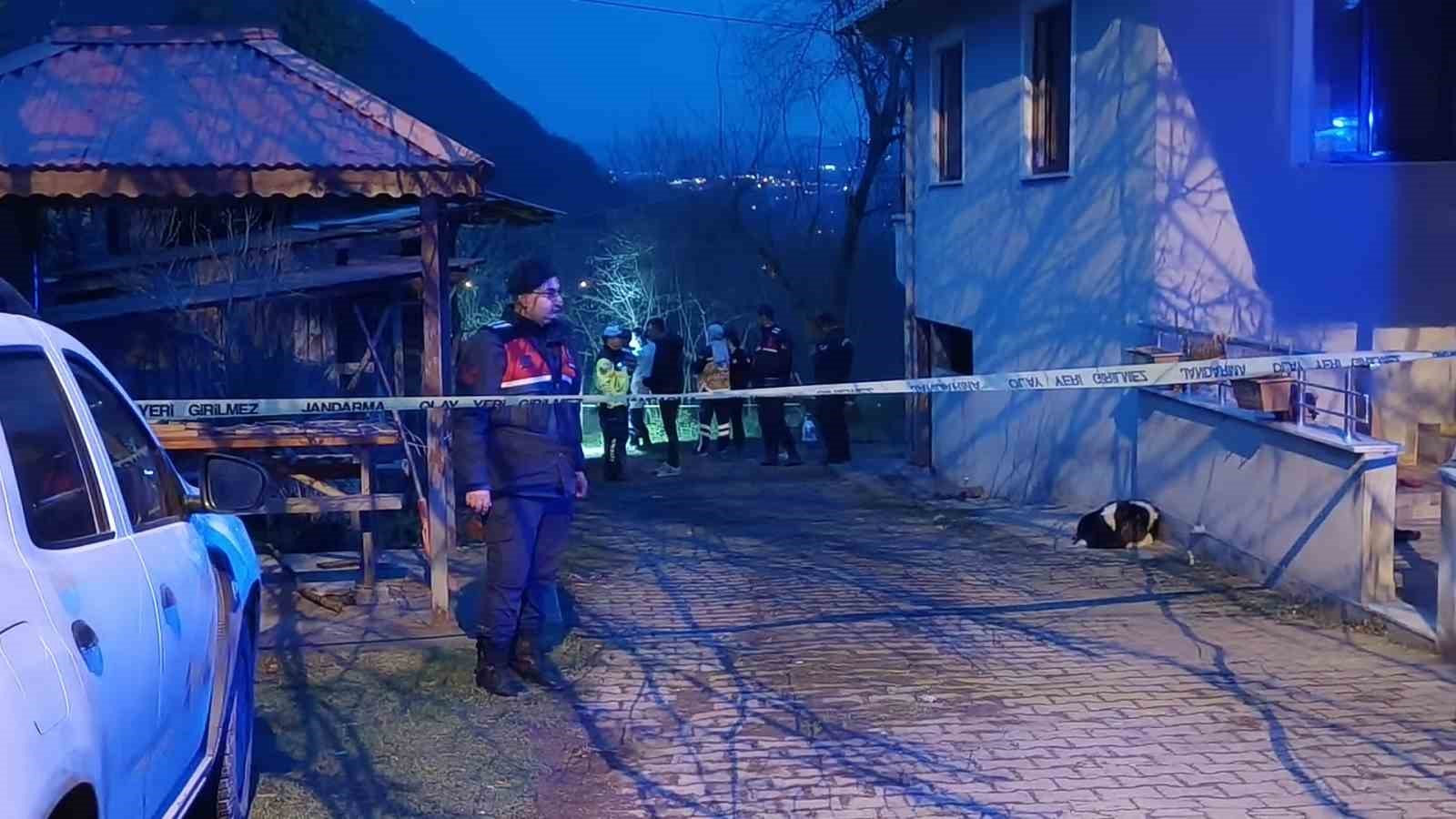 orduda defalarca bicaklanan yasli adam hayatini kaybetti 8