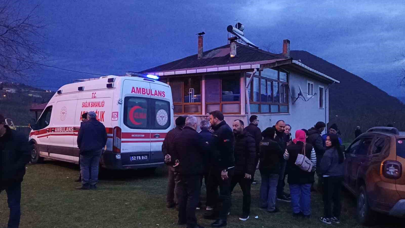 orduda defalarca bicaklanan yasli adam hayatini kaybetti 9 r83ahVSH