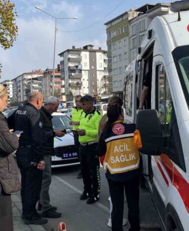 orduda-dolmus-ciple-carpisti-13-yarali-g6Edi9RT.jpg