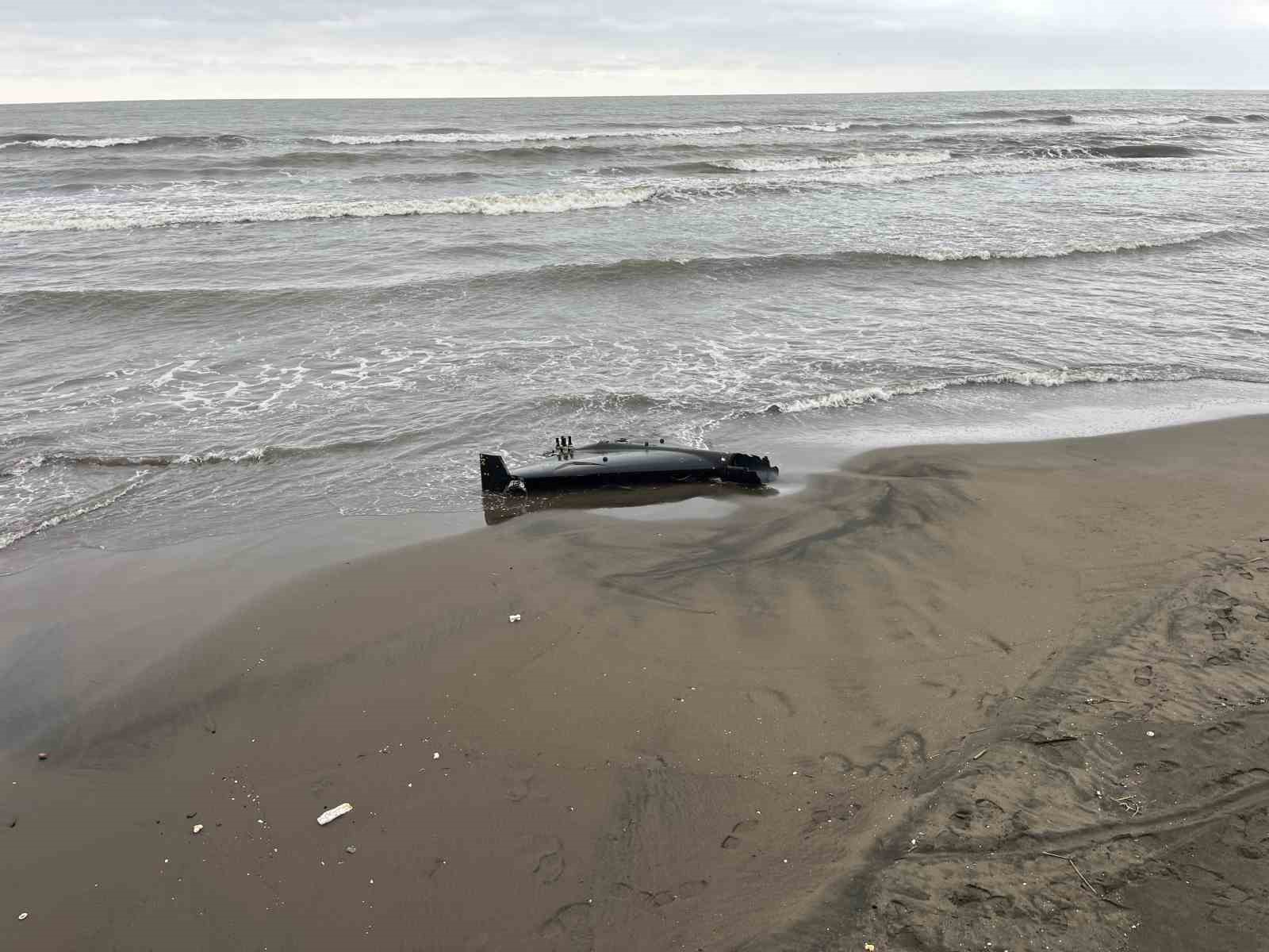 orduda sahilde insansiz hava araci parcasi bulundu 1 p3QaOEqC