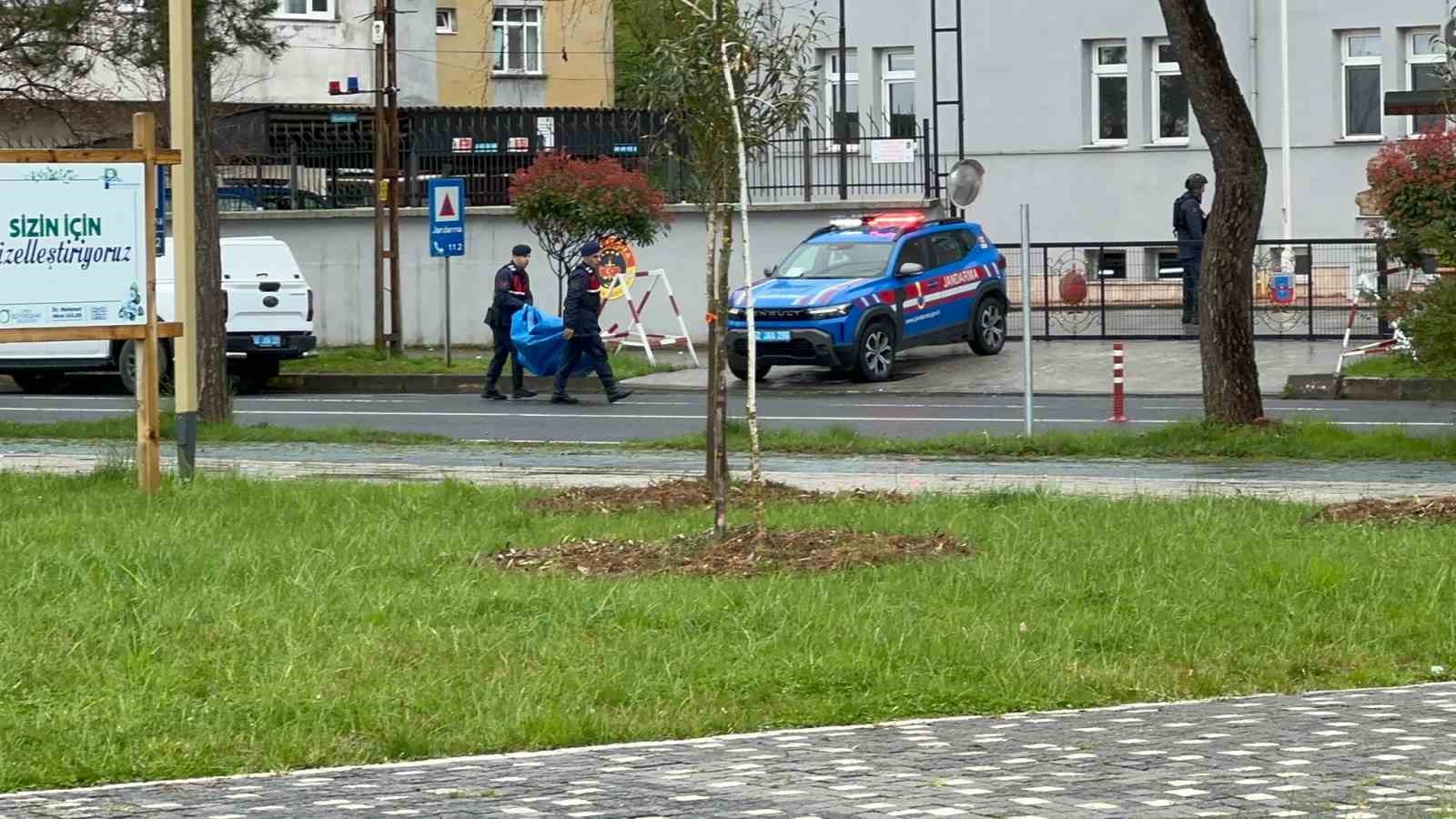 orduda sahile insansiz arac oldugu degerlendirilen cisim vurdu 4 jTC3MRUF