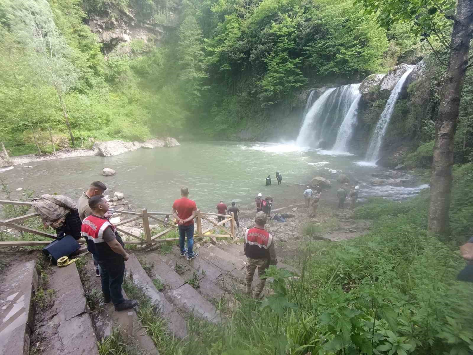 orduda selale goletine giren cocuk boguldu 6 ce1Jsbra