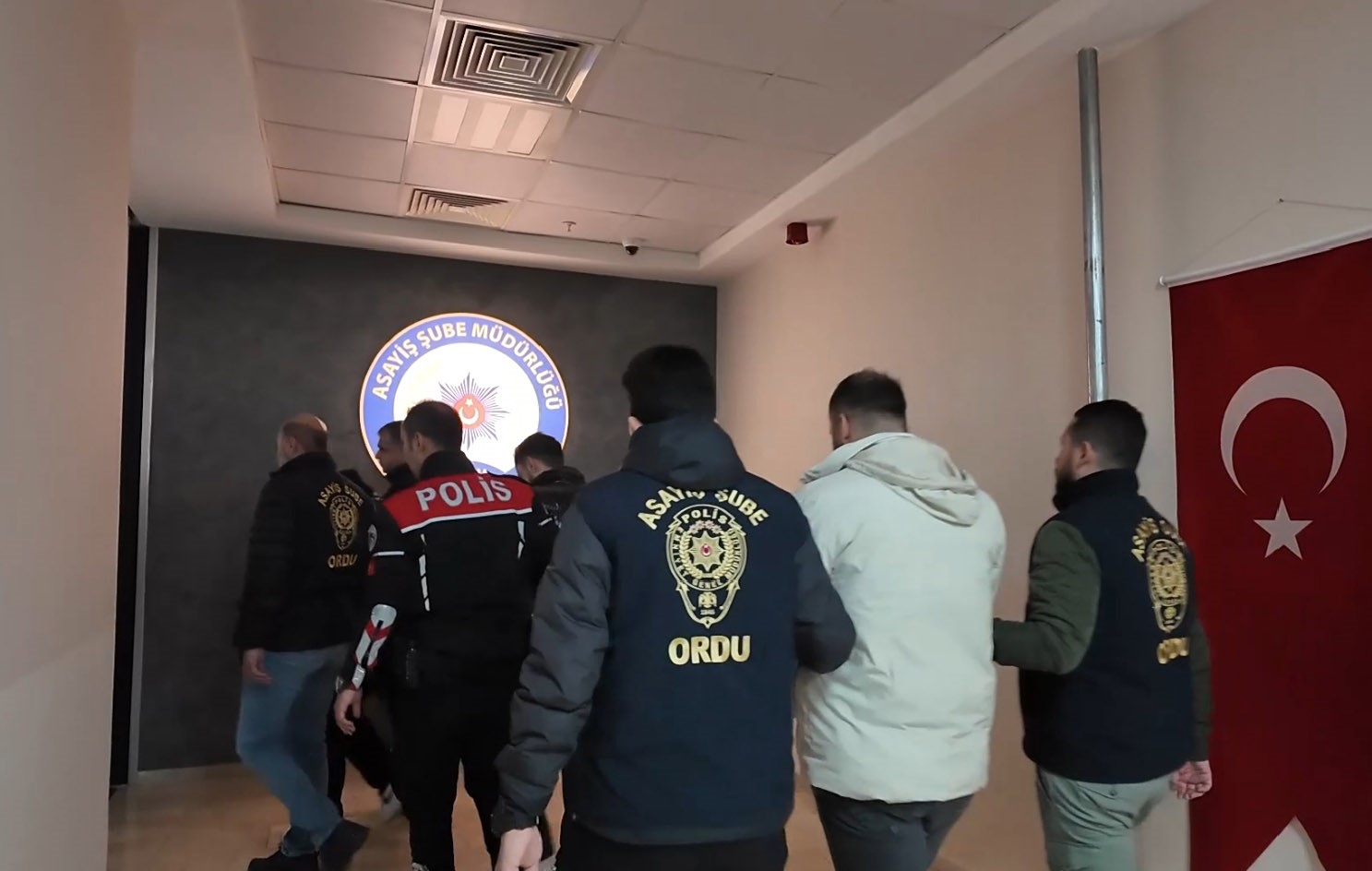 orduda telefon dolandiricilarina darbe 3 tutuklama 3 kC96s3CL