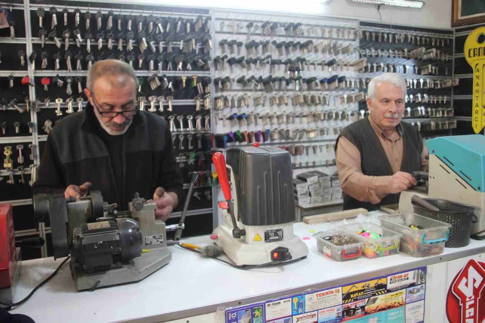 ordulu cilingir ustasi 53 yildir meslegini surduruyor 3 2OO8F8jL